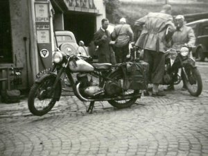 Bron: Fotoalbum Maria Motorbedevaart