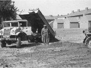 N-72258 Chevrolet (coll. Bouwmachines van Toen)