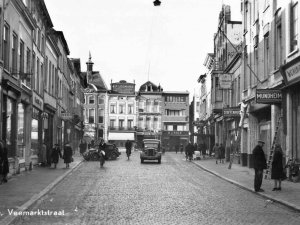 N-73713 Bron: coll. F. Martens