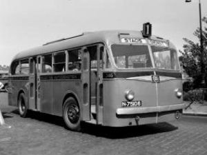 Ford (foto: Jan Voerman. Coll. St. Veteraan Autobussen)