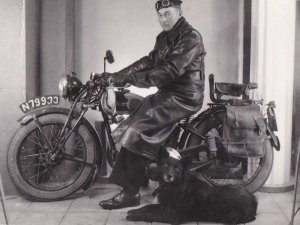 Triumph (bron: Beeldbank Dinteloord)