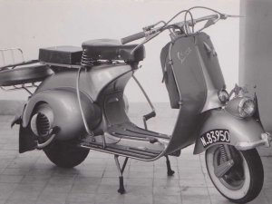 N-83950 Vespa (collectie A. van Thiel)