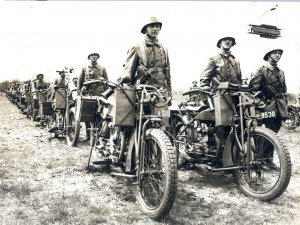 Eysink motor-mitrailleurs, c. 1932 (bron: Archief Eemland)