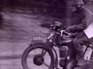 Bron: BHIC, filmnr. Van der Bruggen #2 op 4:54 via BrabantinBeelden