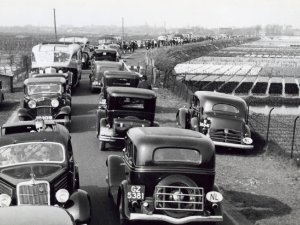 Packard (Foto: J.A. Stevens / NFP / Spaarnestad Photo. Bron: Nationaal Archief)