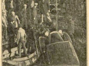 De auto wordt gelicht (bron: Prov. Noordbr. en 's-Bossche Crt, 5 feb. 1936)