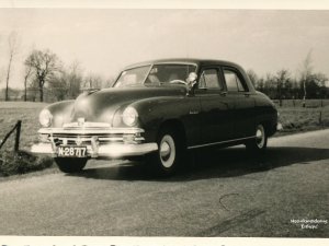 Auto van dokter Henrar (collectie Heemkundekring Erthepe)