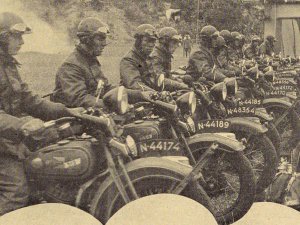 Harley-Davidson op de Landdag van de BVL in Roermond, juni 1938 Bron: Het Landstormblad 14(1938) nr. 7, blz. 7; © www.vrijwilligelandstorm.nl)