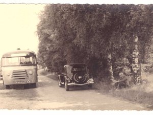 Mercedes Benz en Citroën (bron: collectie Ton Pijnenburg)