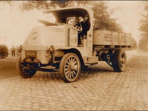 Mack (Bron: collectie Heemkundekring Vehchele)