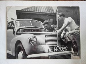 Opel Kapitän (Bron: collectie fam. Boeijen)