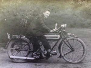 Triumph (collectie A. Bakx)
