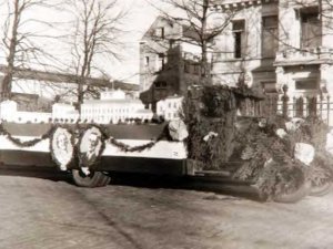 Praalwagen van de Etos, 1937 (© Philips Company Archives. Bron: RHCe)