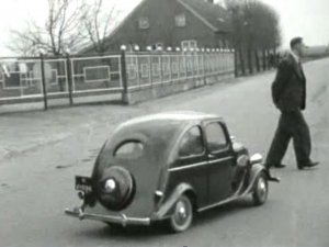 De kleinste auto (Polygoon Journaal)