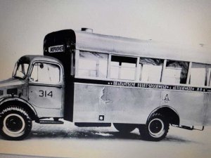 Bedford noodbus