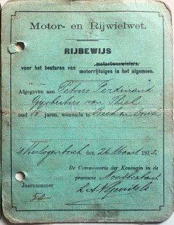 Rijbewijs van Piet van Thiel, 1912 (bron: archief Arthur van Thiel)