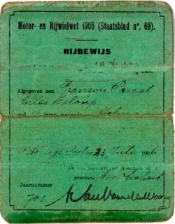 Rijbewijs van Juls Leloup (1906)