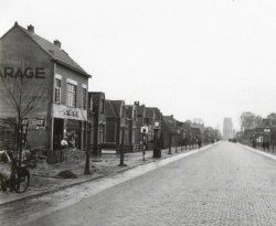 De garage van Ottevanger (foto: Fotopersbureau Het Zuiden; coll. BHIC)