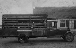 Ford, 1928 (Bron: Noordelijk Transport)