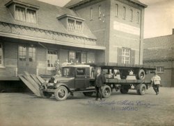 Ford AA met Jumbo opleggers (coll. Lambert van der Meulen)