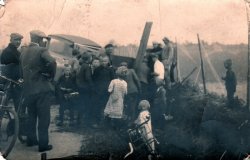 Na de botsing met een trein bij wachtpost 19 op 17 oktober 1939 (bron: Deurnewiki)