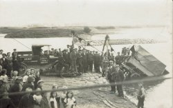 Veerpontongeluk Alphen, 1924 (bron: coll. HGV Maas en Waal)