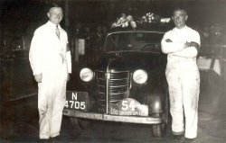 Team Van der Meulen (r.) - Daniëls (l.) bij hun Opel