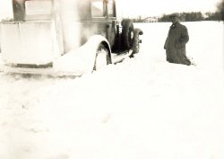 Vast in de sneeuw: Jacques op de foto