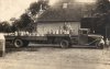 Ford met oplegger, 1933 (Collectie W. van Gils)